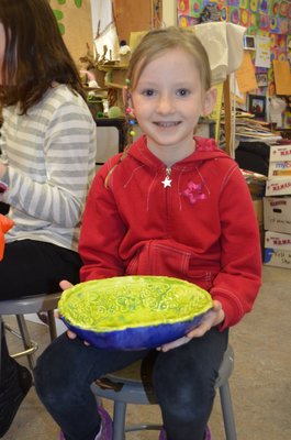 Tuckahoe students made bowls and spoons for an upcoming fundraiser to raise awareness that there are hungry people in the community. BY ERIN MCKINLEY