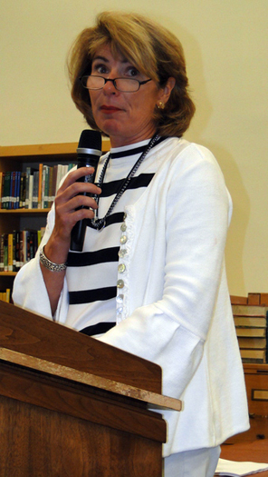 Intermediate School Assistant Principal Susan Wright