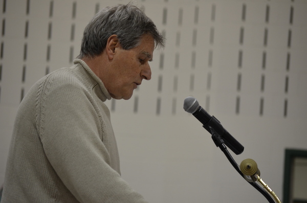 Citizens Advisory Committee member Vito Gentile addresses the board at the February 7 public hearing.