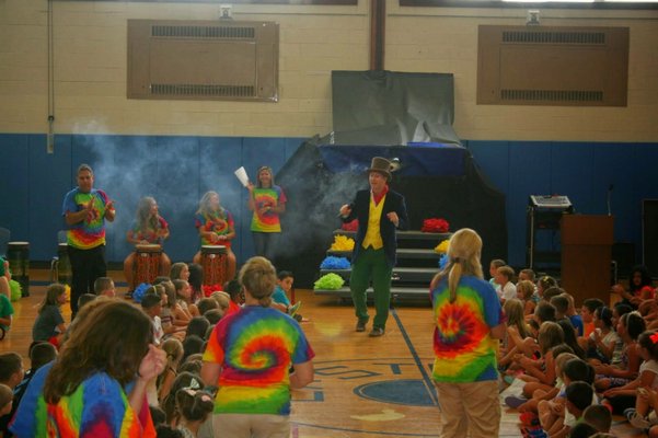 Eastport Elementary School Principal Sal Alaimo during the sorting ceremony on the first day of school. COURTESY EASTPORT ELEMENTARY SCHOOL