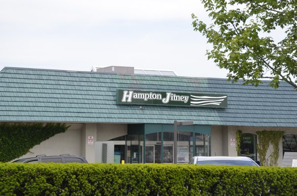 A Hampton Jitney mechanic was accused of stealing thousands of dollars worth of parts from the bus company, according to court documents. GREG WEHNER