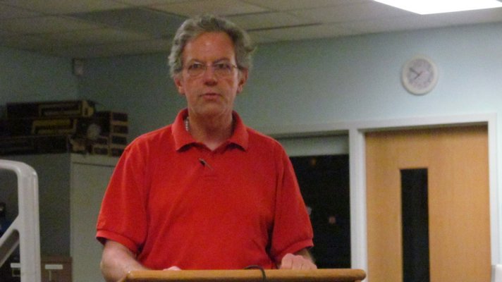 Daniel Hartnett announces his resignation from the Sag Harbor Board of Education. ALYSSA MELILLO