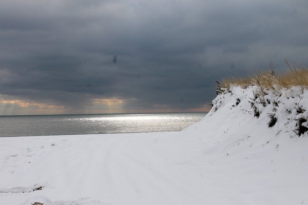 Atlantic Beach in Amagansett on Friday morning. More snow is expected on Saturday.  KYRIL BROMLEY