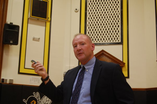 Bridgehampton School Superintendent Robert Hauser at the Bridgehampton School expansion forum. JON WINKLER