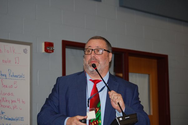 Robert Van Brunt, program administrator for Eastern Suffolk BOCES, speaking at a Southampton School Board meeting. JON WINKLER