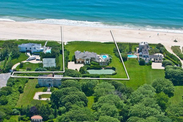 The home at 134 Murray Lane, which is part of the 1800s McDonnell-Murray compound, sold in Southampton Village for $32 million. COURTESY SOTHEBY'S INTERNATIONAL REALTY