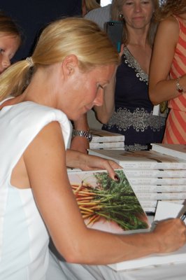 August 15: East Hampton Library's Authors Night fundraiser earns international coverage. Gwyneth Paltrow at Authors Night 2013.