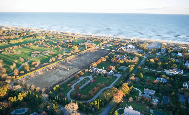 Making the top of the list of top ten sales of the fourth quarter is 226 Further Lane is East Hampton Village which sold for $57.3 million. COURTESY SAUNDERS & ASSOCIATES
