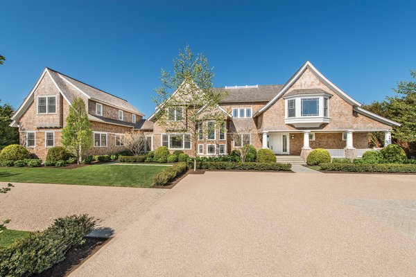 233 Hedges Lane in Sagaponack made the eighth spot on the listing, selling for $18.1 million. SAUNDERS & ASSOCIATES