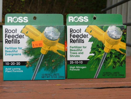 Fertilizer for the Ross root feeders are available in two formulations, one for evergreens and acid loving plants and a second for trees and shrubs. Refills are available in packs of 12, 24 and 56 units. ANDREW MESSINGER