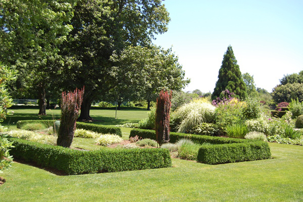 Bridgehampton estate garden.  Dawn Watson