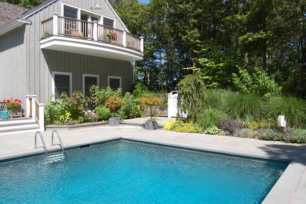 Sagaponack garden.   Dawn Watson