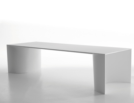 B&B Italia Archie table  Courtesy of B&B Italia USA, Inc.