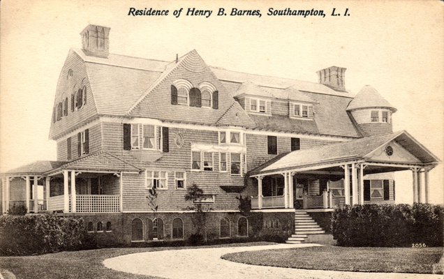 Postcards were often made of impressive homes or mansions in the Hamptons during the Gilded Age. COURTESY GARY LAWRANCE