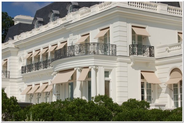 Recessed window awnings from C.E. King of East Hampton. COURTESY C.E. KING