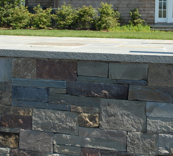 M.O.E. Masonry of Southampton finds most homeowners prefer the look of a "chunky field" stone. PHOTO COURTESY M.O.E. MASONRY