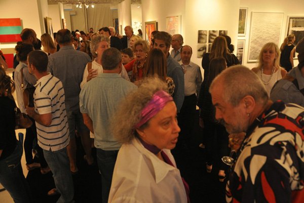 Scenes from opening night of artMRKT Hamptons. MICHELLE TRAURING