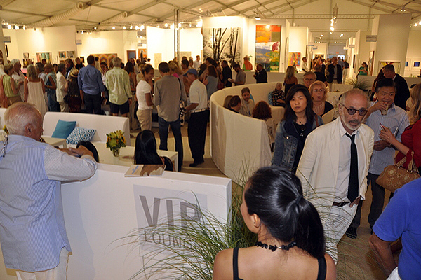 VIP Lounge at Art Southampton. MICHELLE TRAURING