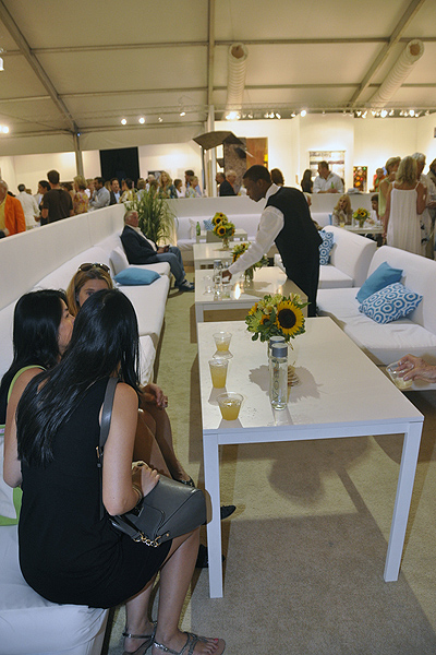 VIP Lounge at Art Southampton. MICHELLE TRAURING
