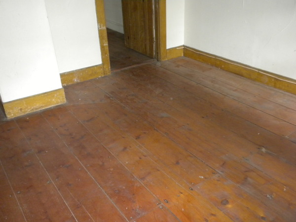 Original wide floor planks inside the Enoch Pierson House. COURTESY BOB MURRAY