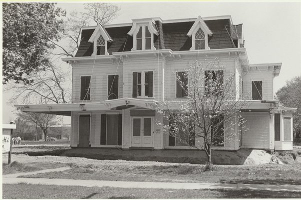 The original building at 300 Hampton Road in May 1986 as renovation begins.  PRESS FILE