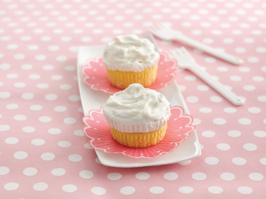 Freezy Vanilla Cupcakes from "Hungry Girl 200 Under 200: Just Desserts." By VAL BOURASSA