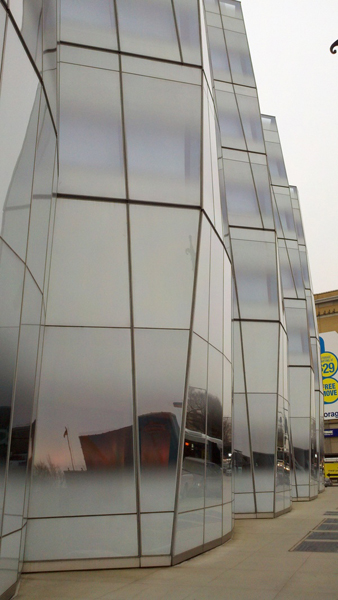 The IAC Headquarters Building, designed by Frank Gehry.    PRESTON T. PHILLIPS