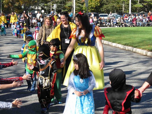 A sea of princesses, pirates, minions and other characters paraded before parents and friends during Hampton Bays Elementary School’s annual Harvest Parade on October 30. COURTESY HAMPTON BAYS SCHOOL DISTRICT