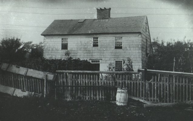 Home Sweet Home in 1908. C. FRANK DAYTON PHOTOGRAPH COLLECTION