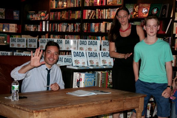 Jimmy Fallon signing books at Harbor Books. JACK SULLIVAN