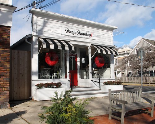 Mary's Marvelous in Amagansett will close after a new tenant is found for the space. KYRIL BROMLEY