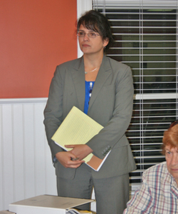 Freda Eisenberg, the assistant town planning and development administrator, discusses plans for affordable housing in Flanders Monday night at a FRNCA meeting.