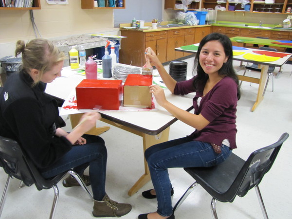 Senior class advisors Jennifer Halsey and Regina Papile. JENNIFER LINARES