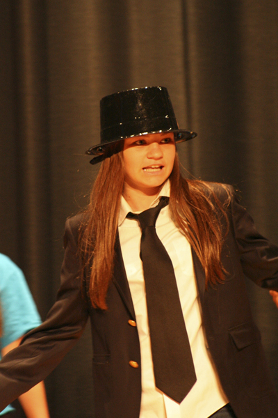 Southampton freshman Chloe Schmidt spices up the Freshman March Madness Lip Sync performance with a little "Thrift Shop."