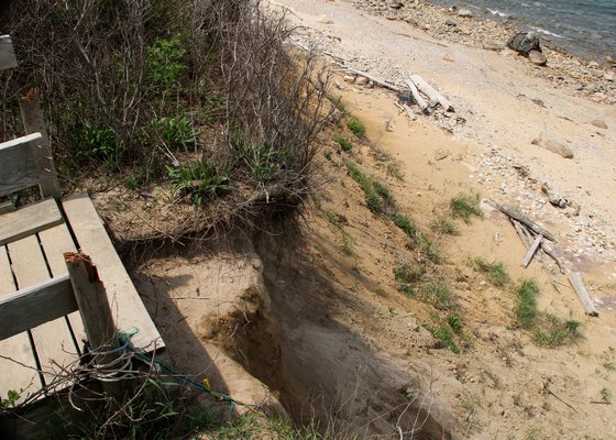 East Hampton Town wants to replace a staircase at Culloden Point using FEMA funding. KYRIL BROMLEY