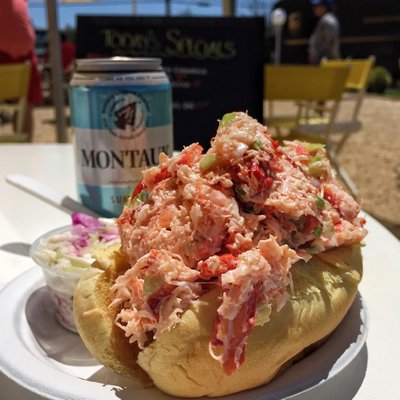 Nothing Says Summer Like A Lobster Roll and A Montauk Brewing Co. Ale At The Clam Bar.