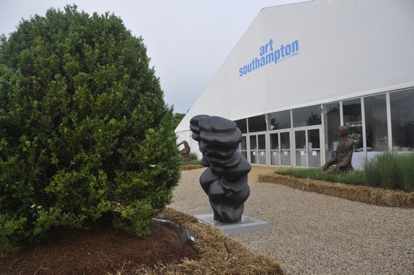 Landscape architect Christopher LaGuardia used hay bales to create planters outside Art Southampton. MICHELLE TRAURING