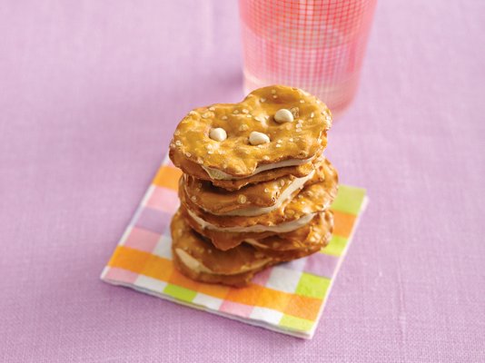 Freezy PB Pretzel'wich Minis from "Hungry Girl 200 Under 200: Just Desserts." By VAL BOURASSA