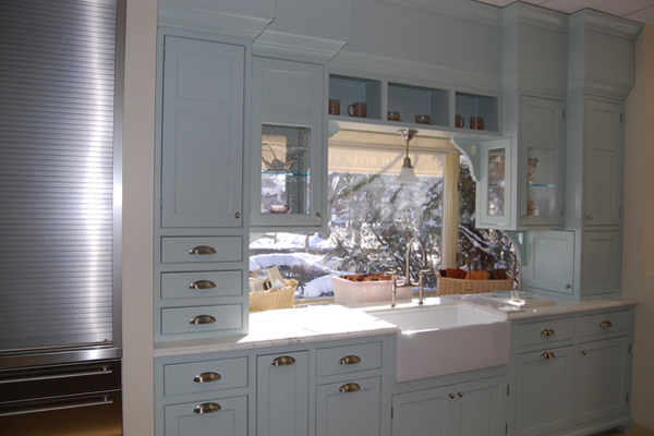 Smith River Kitchens in East Hampton<br>Photo by Dawn Watson