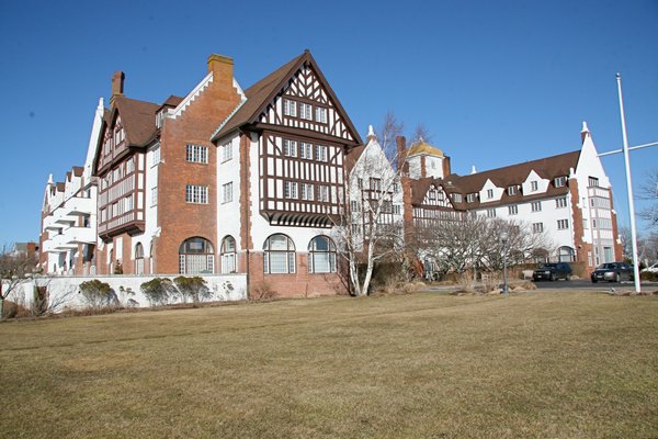 Montauk Manor as it looks today. KYRIL BROMLEY