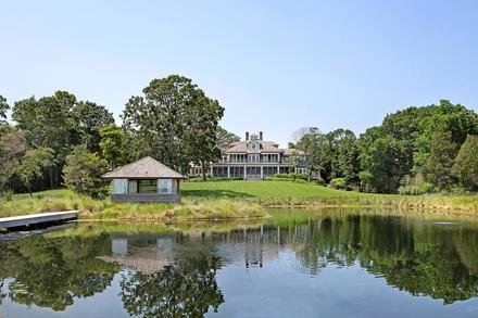 Matt Lauer's new digs in North Haven. DOUGLAS ELLIMAN