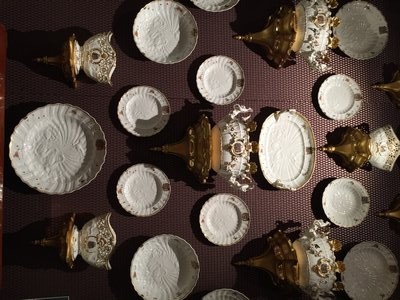 Robbig Munchen display plates. MARSHALL WATSON