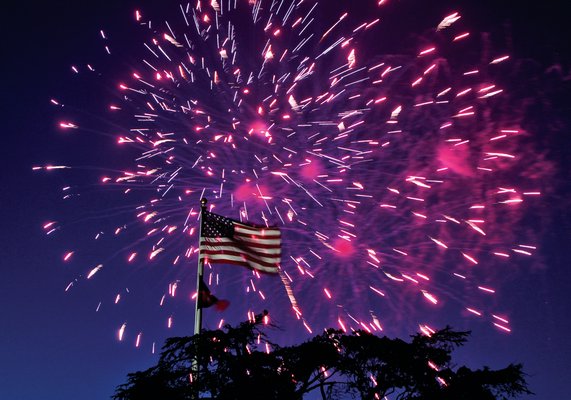 July 11: The Westhampton Country Club held its annual Independence Day fireworks display last Thursday, July 4.