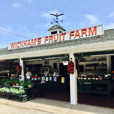 Wickham's Fruit Farm.  HANNAH SELINGER
