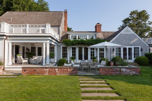 Mid-century accents distinguish a shingle style retreat on Hither Lane, one of five homes on the East Hampton House and Garden Tour scheduled for Saturday, November 29. EAST HAMPTON HISTORICAL SOCIETY
