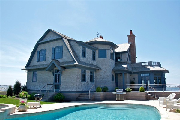 Gaudino House on Tuthill Lane in Remsenburg .  LYNN CROWE