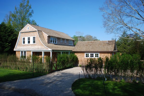 "The Hybrid" in East Hampton blends traditional details with modern technology. COURTESY EAST HAMPTON HISTORICAL SOCIETY