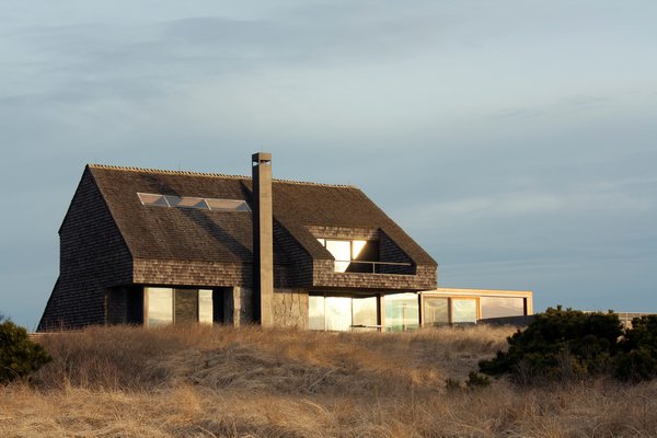 The Perlbinder residence in Sagaponack. COURTESY LAGUARDIA DESIGN