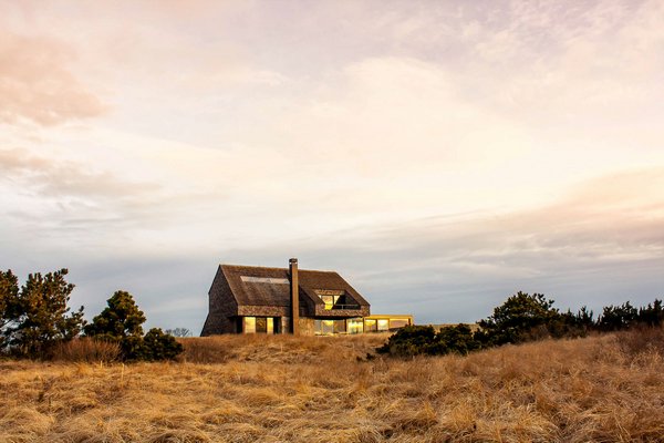 The Perlbinder residence in Sagaponack. COURTESY LAGUARDIA DESIGN