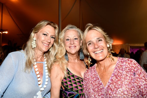 Mary Unsworth, Lisa Arnold and Liza Pulitzer